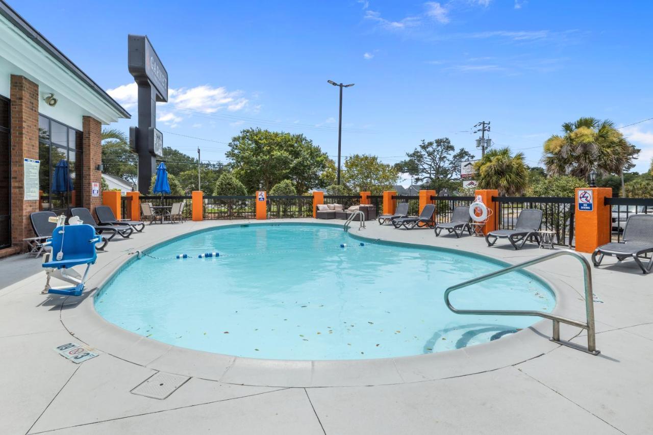 Garnet Inn & Suites, Morehead City Near Atlantic Beach Buitenkant foto