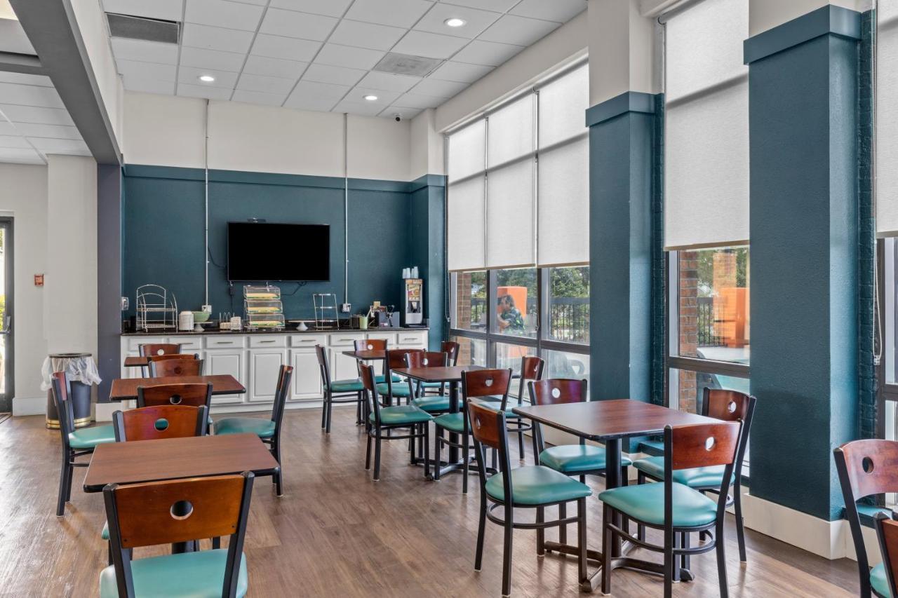 Garnet Inn & Suites, Morehead City Near Atlantic Beach Buitenkant foto